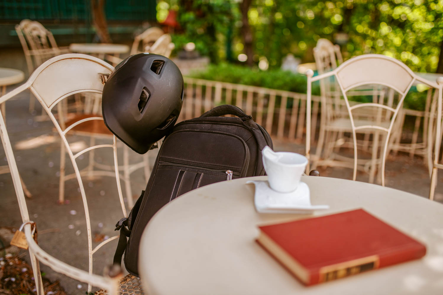 Fahrradpause in einem Café